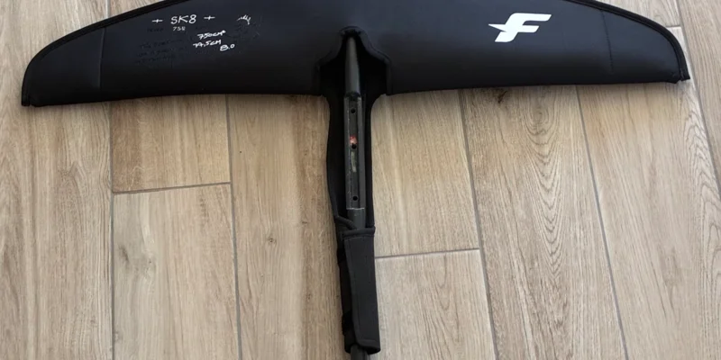 Foil F-one SK8 750 (avion complet)