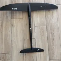 Foil F-one SK8 750 (avion complet)