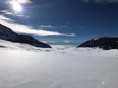 La plaine de Dran du plateau des Glieres - photo 6