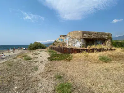 Blokos / Corsica - photo 2