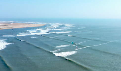 James Carew at Pacasmayo: on the longest left-handers in kitesurfing